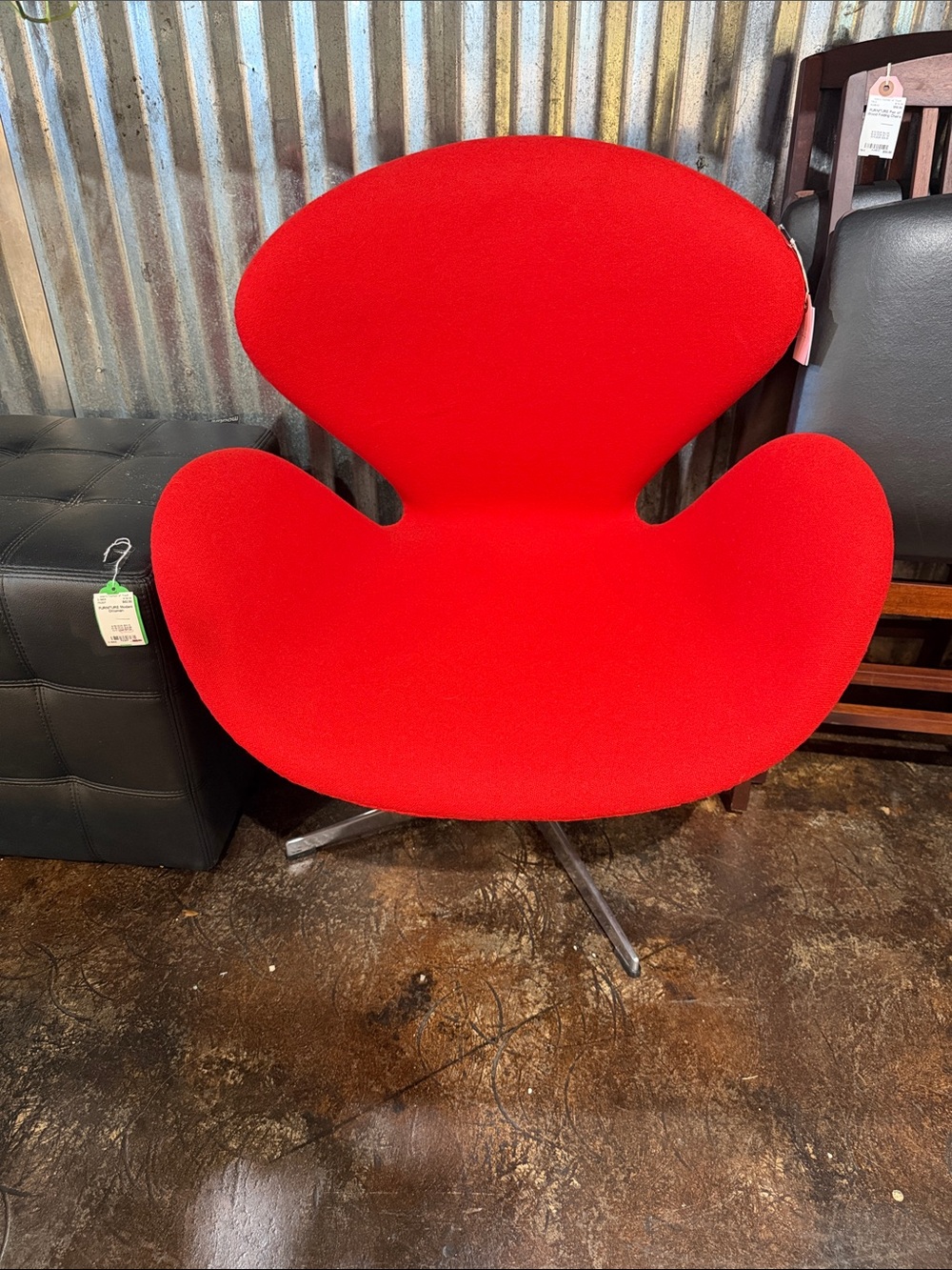 Modern Curved Accent Chair in Bright Red